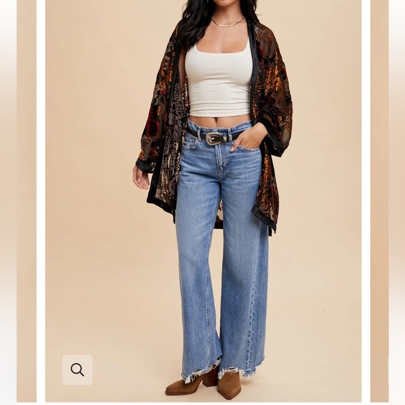 Baltic Born Velvet Kimono with Floral Design Size L/XL - Picture 10 of 10